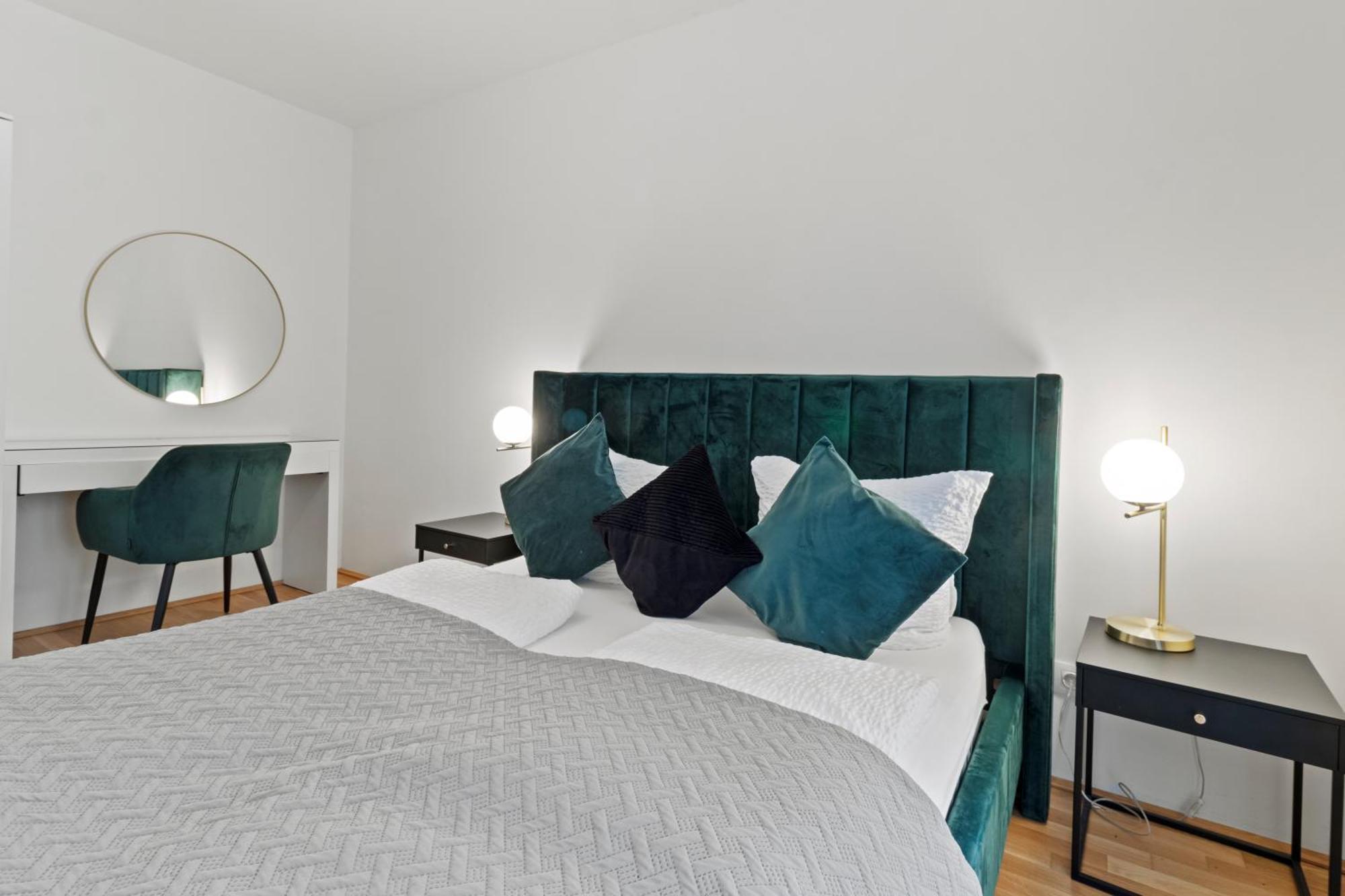 Balcony Apartment I 50 M² I Near City Center Bécs Kültér fotó
