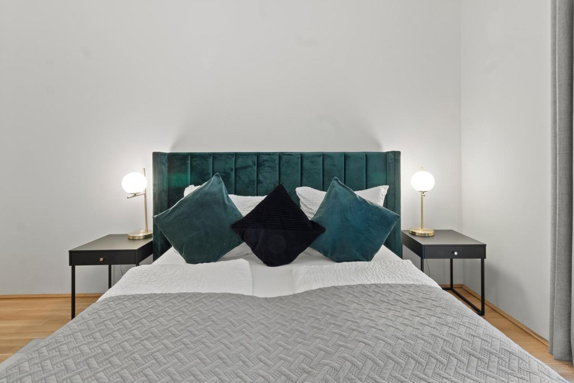 Balcony Apartment I 50 M² I Near City Center Bécs Kültér fotó